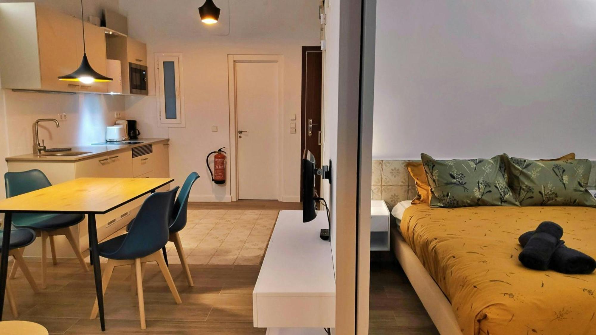 Sant Antoni 3 - Downtown Barcelona. Modern Apartment Luaran gambar